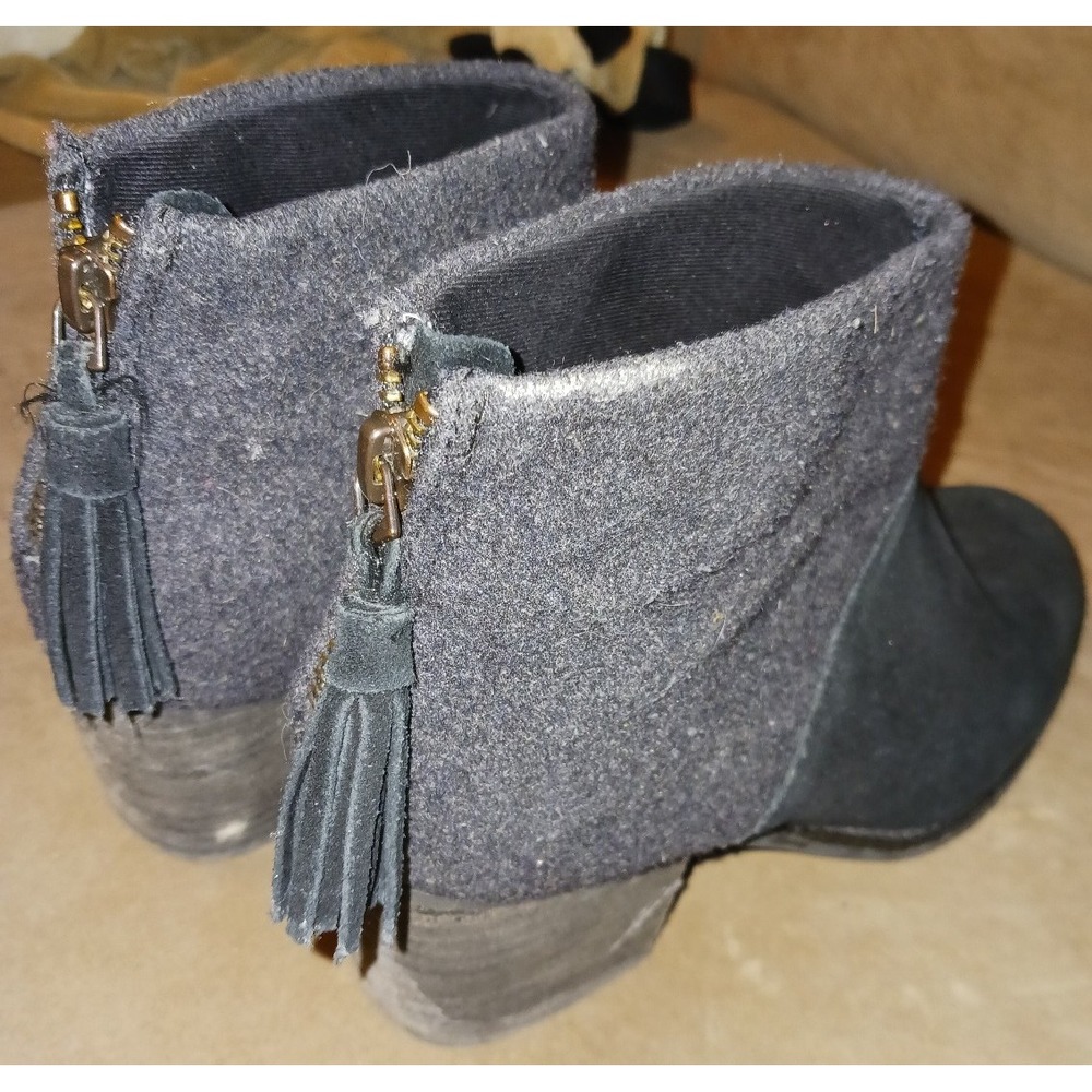 Toms Gray & Black Suede & Wool Leila Ankle Booties, Size 6 - Picture 2 of 6